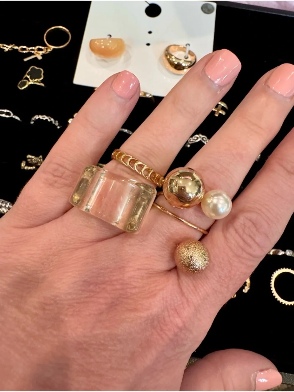 100 Fashion Rings 💍 Mystery Lot | Gold & Silver Tone | Reseller Bundle | $29 WOW - Picture 13 of 16